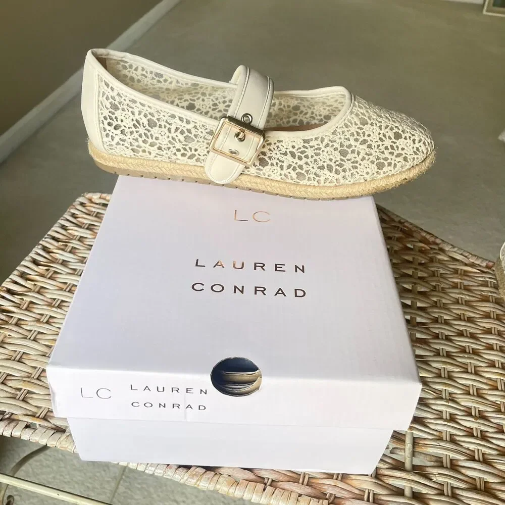 LC Lauren Conrad Beige Crochet Mary Jane Flats
